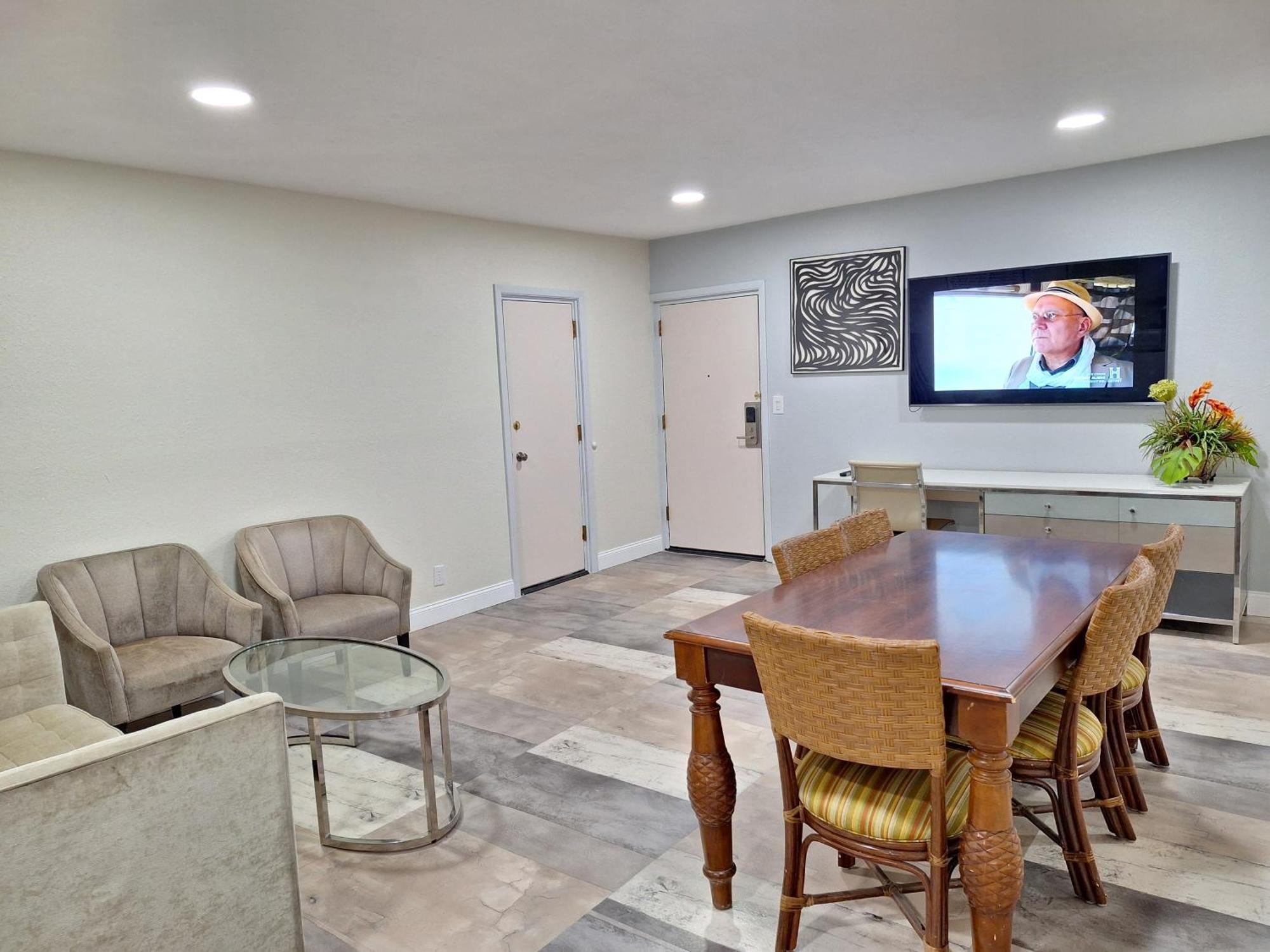 Travelodge By Wyndham Indianapolis Speedway エクステリア 写真