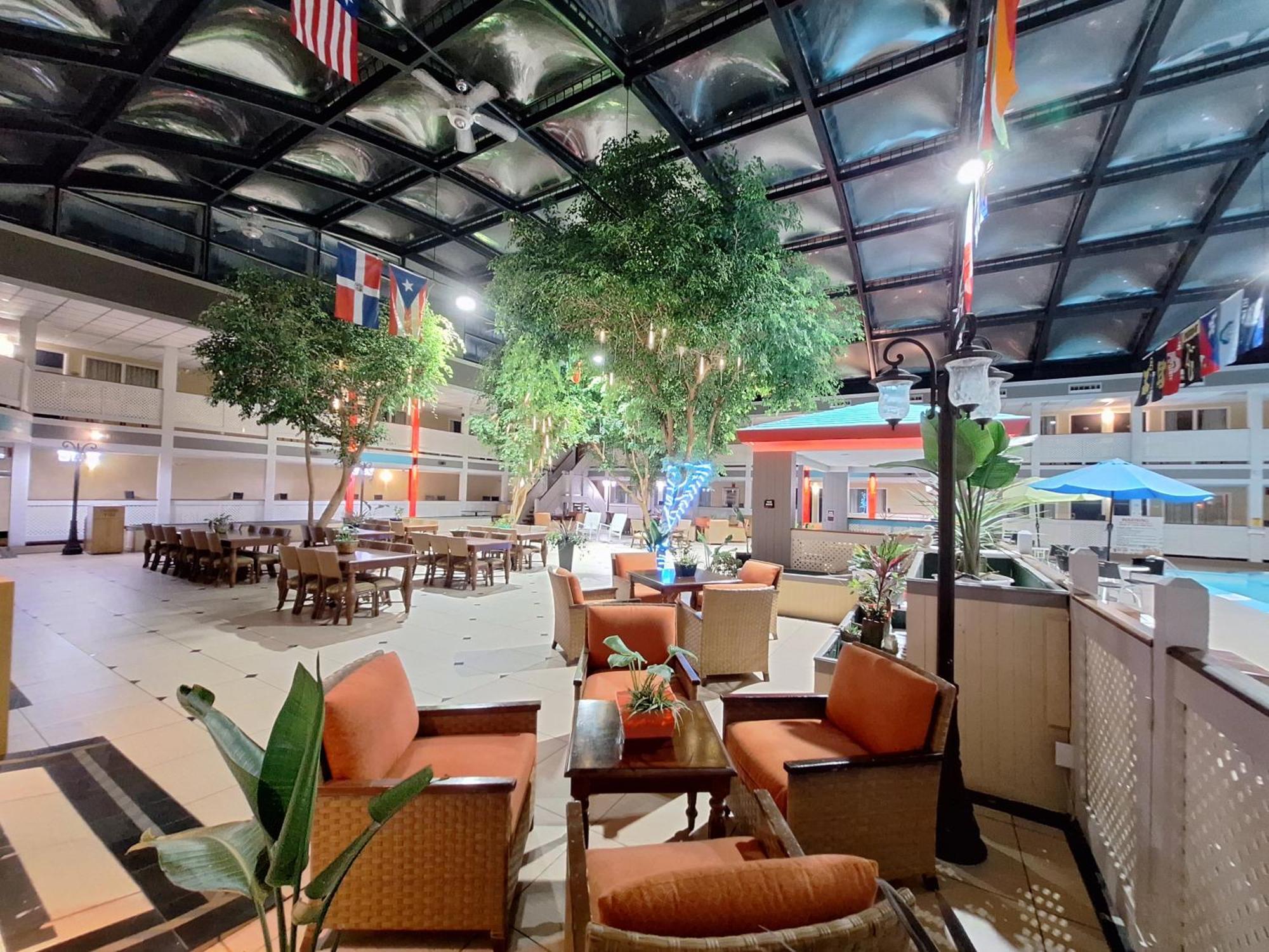 Travelodge By Wyndham Indianapolis Speedway エクステリア 写真